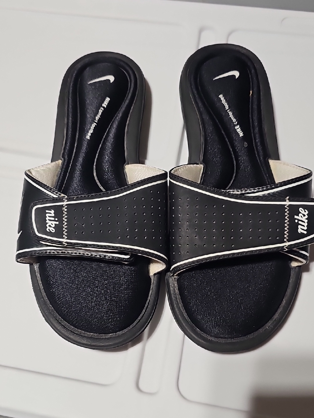 Nike Women’s Black and White Slide Sandals
